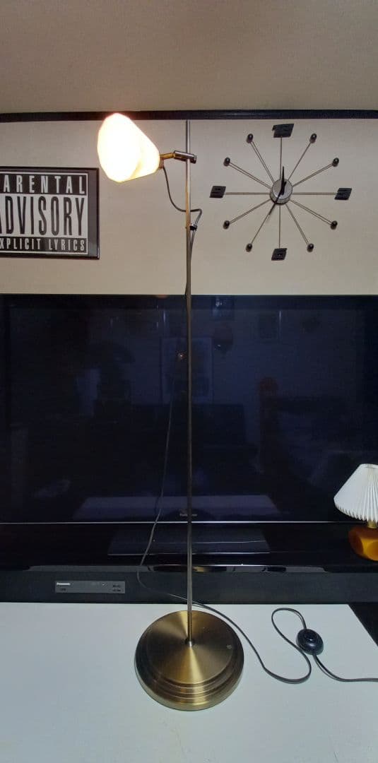 ヴィンテージ　シック　モダン　真鍮　フレーム　摺り硝子　シェード　フロアランプ