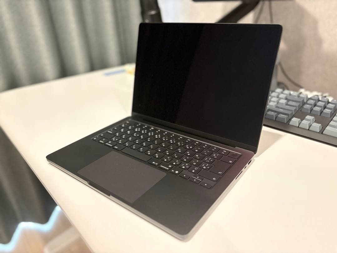 MacBookPro 14 M5 スペースグレー　16GB 1TB