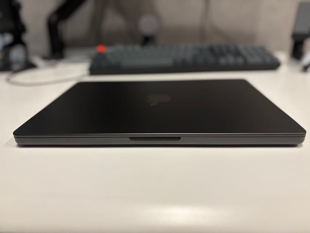 MacBookPro 14 M5 スペースグレー　16GB 1TB