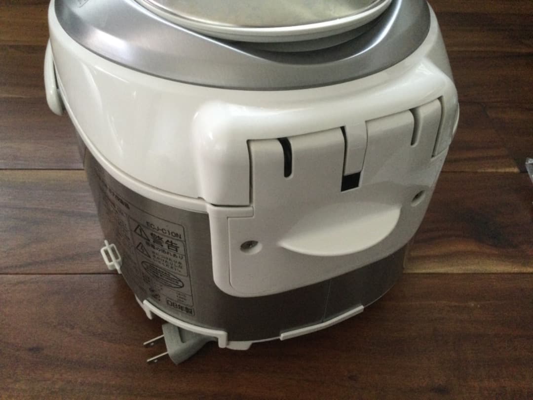 炊飯器 SANYO かまど味 ECJ-C10N 綺麗です