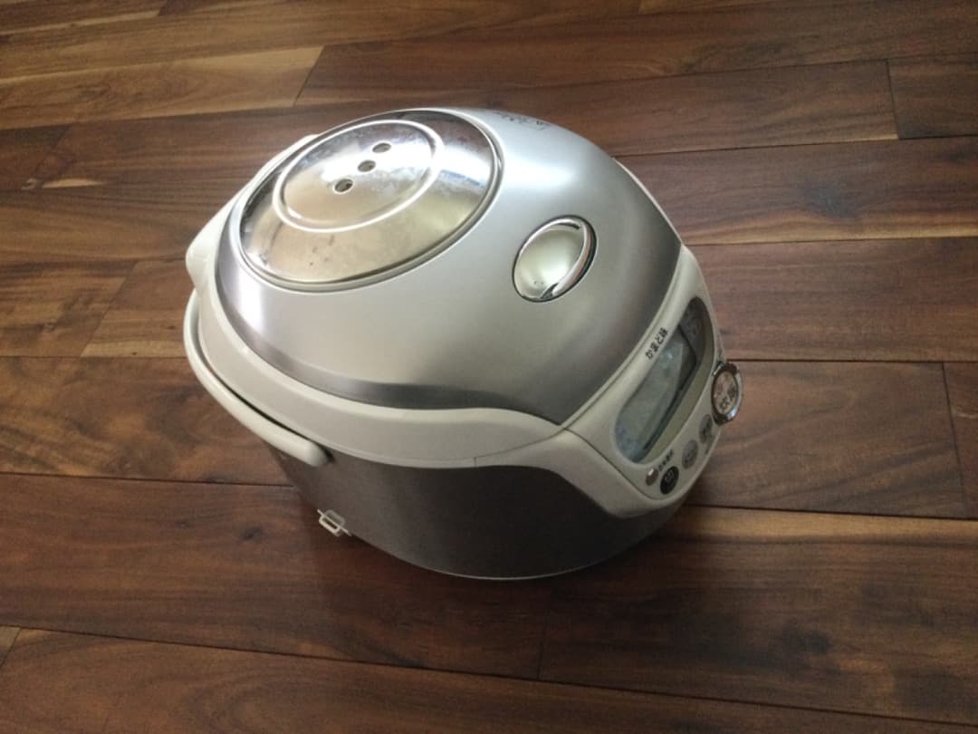 炊飯器 SANYO かまど味 ECJ-C10N 綺麗です