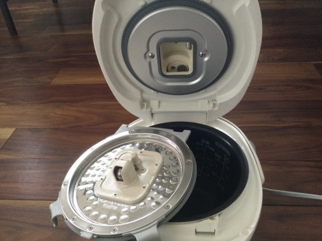 炊飯器 SANYO かまど味 ECJ-C10N 綺麗です