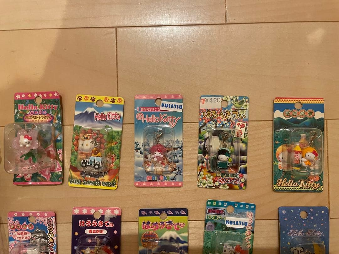 ハローキティ コラボぬいぐるみ　ポーチ　ファスナーマスコット　まとめ売り