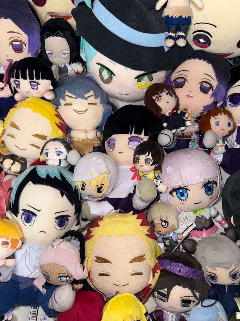 鬼滅の刃Twisted呪術廻戦いろいろぬいぐるみ135体まとめて