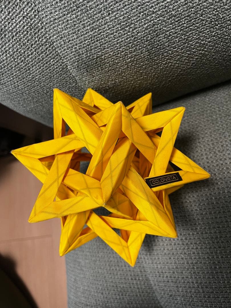COLONIA 星形立体オブジェ 黄色