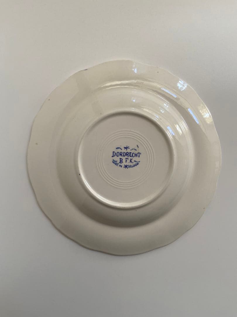 BFK（BochFreresKeramis）DORDRECHT 深みのあるお皿