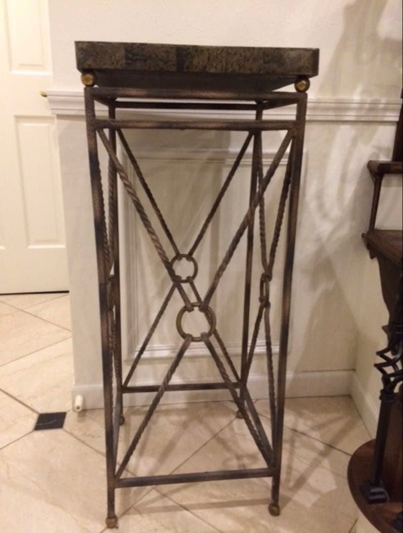 メートランドスミス 花台