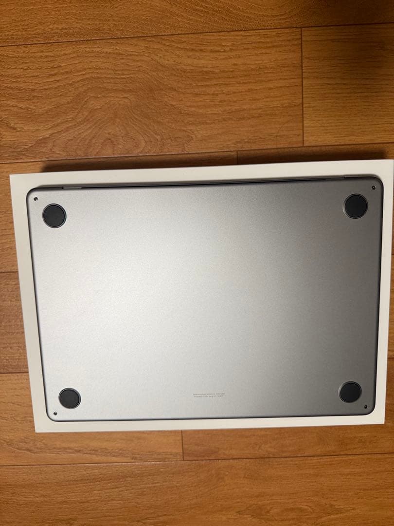【美品】MacBook Air 13インチM2 2022 16GB/512GB