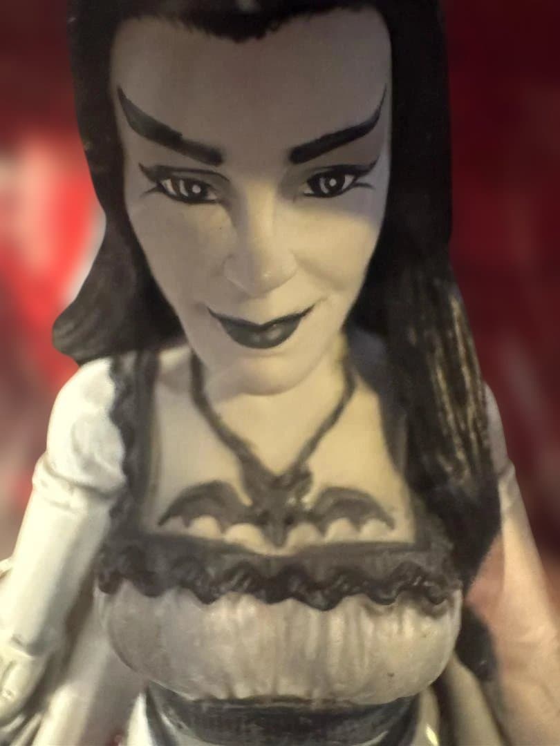 【未開封】ザ・マンスターズ Diamond Select B&W 5体＋祖父時計