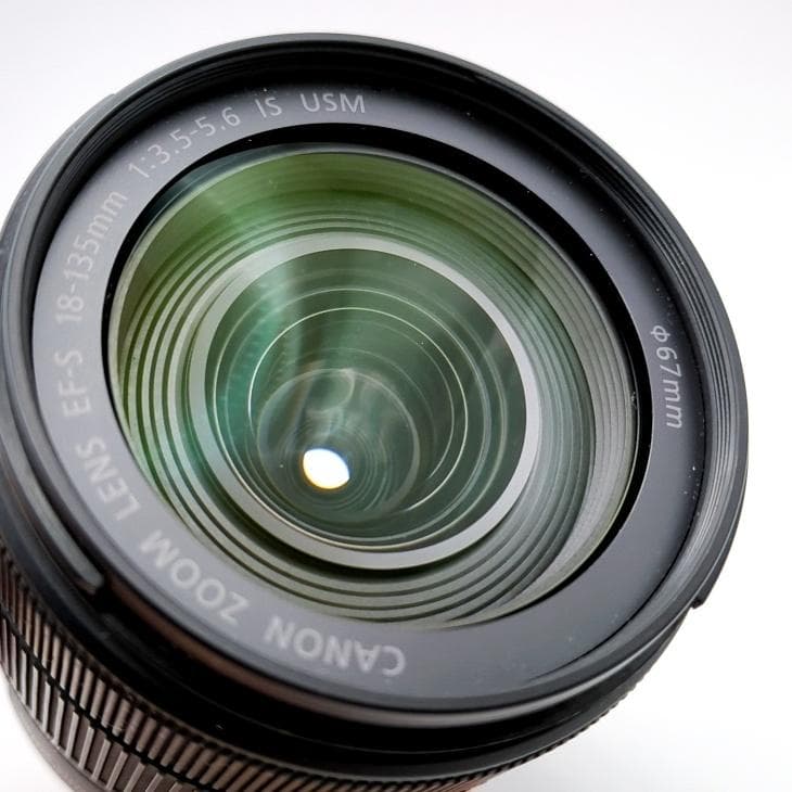 CANON EF-S 18-135mm f3.5-5.6 IS USM キャノン