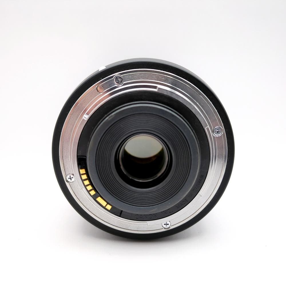 CANON EF-S 18-135mm f3.5-5.6 IS USM キャノン