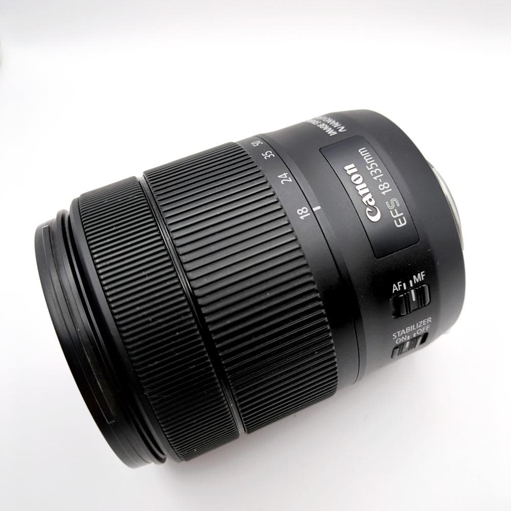 CANON EF-S 18-135mm f3.5-5.6 IS USM キャノン