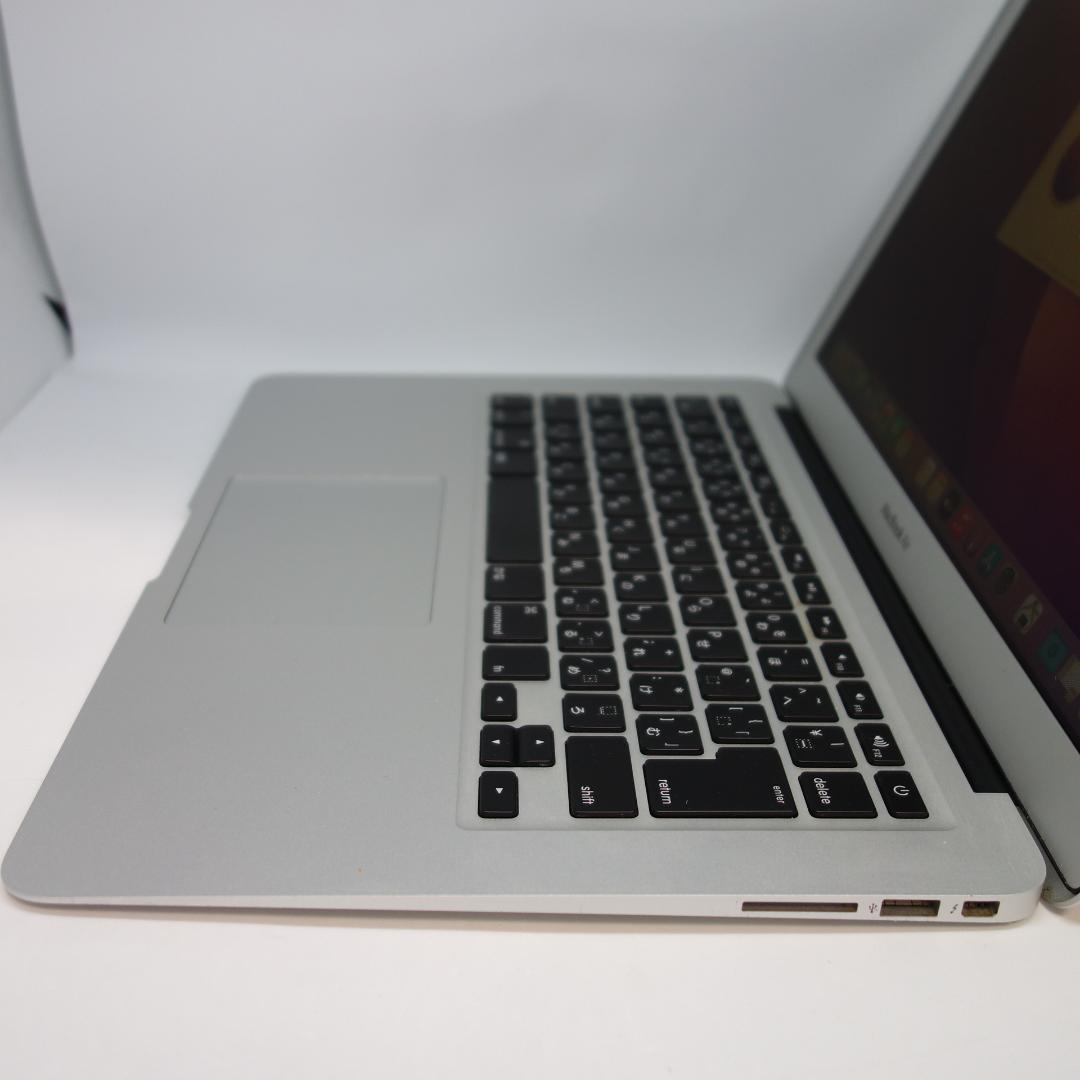 809)MacBookAir 13インチ 2015 /i5-/4GB/256GB