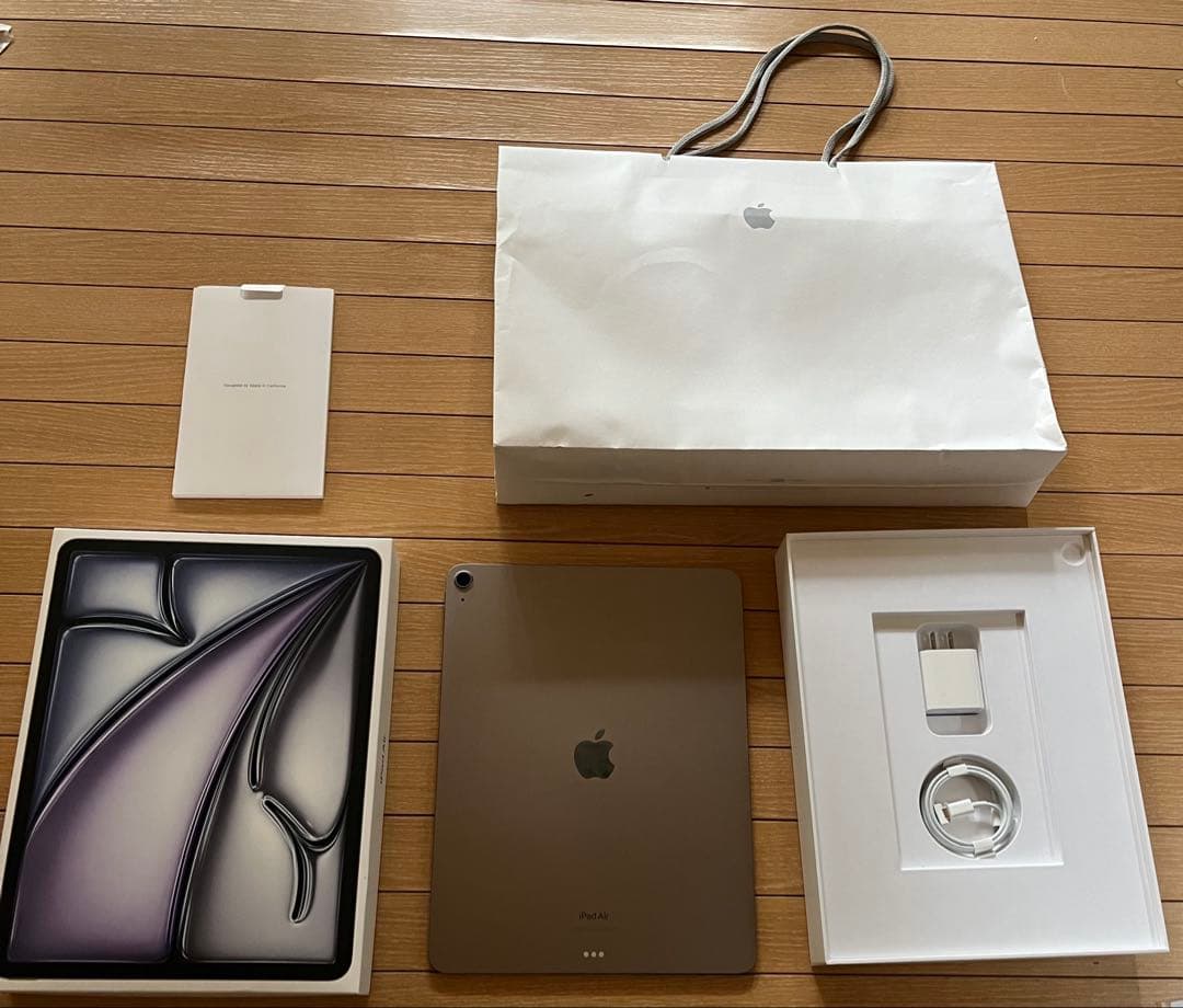 iPad Air M2 13インチ 128GB（AppleCare加入）