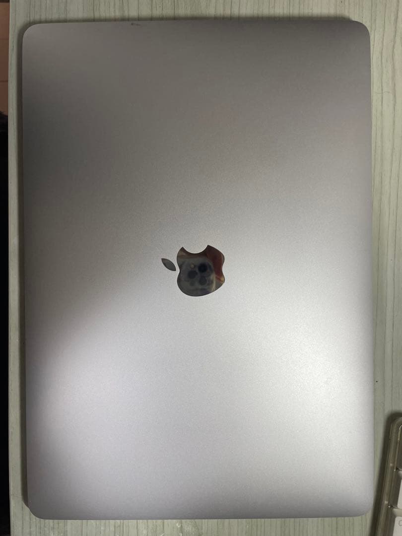 【値下げ不可】MacBook Air シルバー ステッカー付き