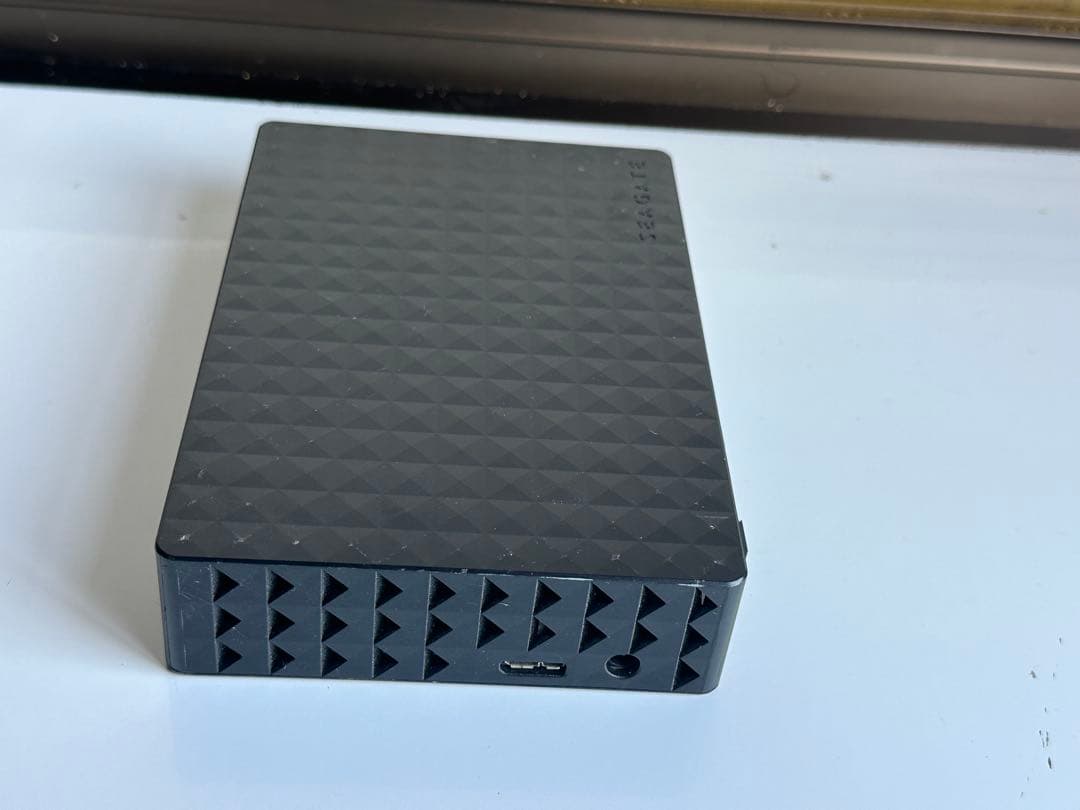 Senate 4TB外付けハードディスク USB Type-C 黒