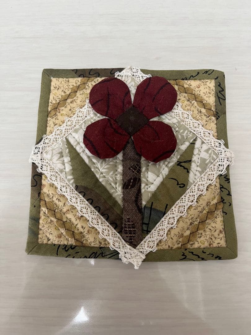 スーちゃんファミリー　タペストリー　ハンドメイド　パッチワーク