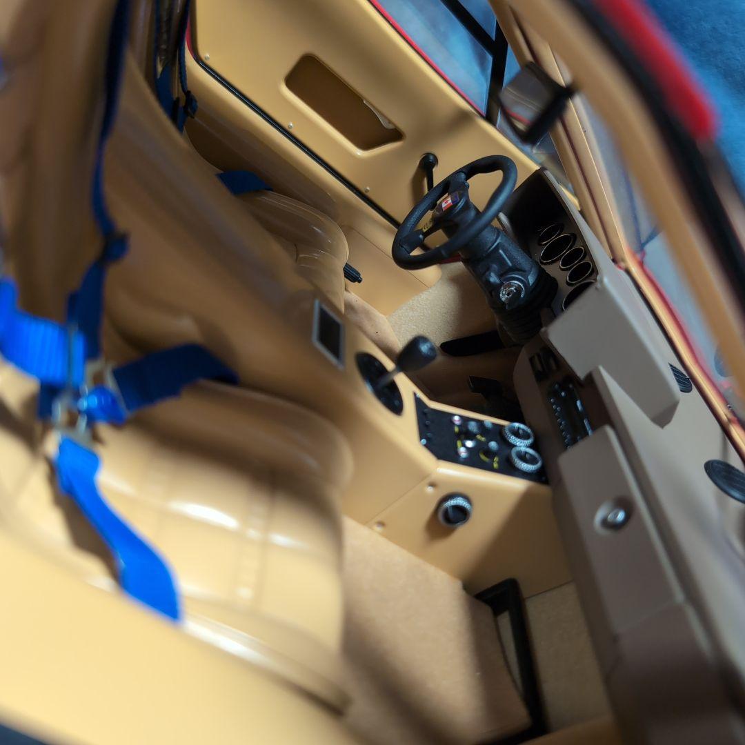 ディアゴスティーニの ランボルギーニLP500S 1/8ダイキャストモデル