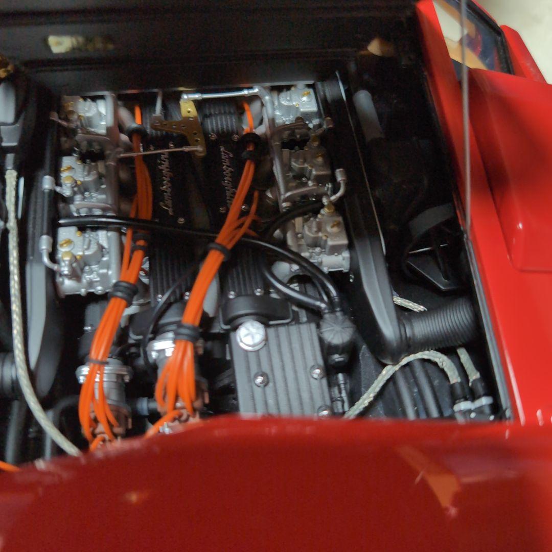 ディアゴスティーニの ランボルギーニLP500S 1/8ダイキャストモデル