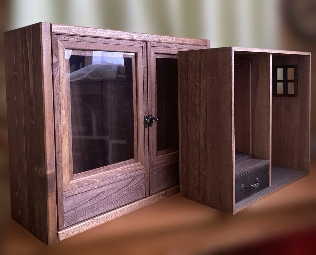 skyおうち型人形用収納ケース　ブライスアイシードール　人形用クローゼット