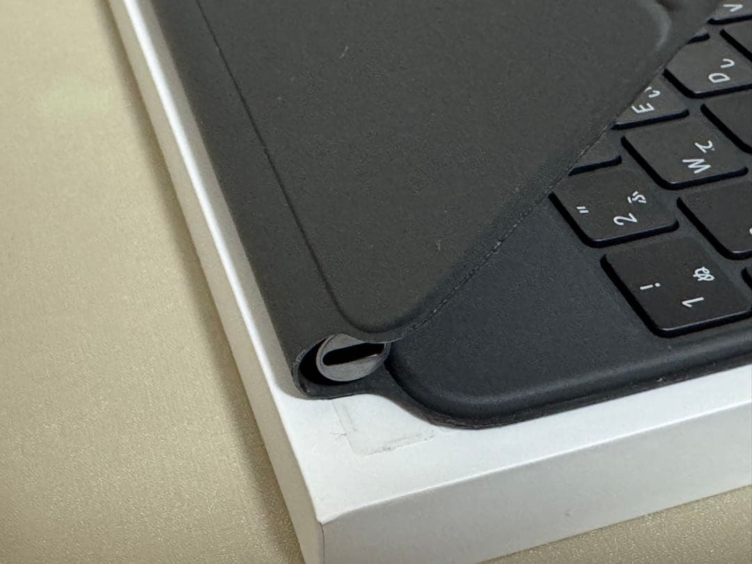 ￼ iPadPro 11インチ Magic keyboard JIS