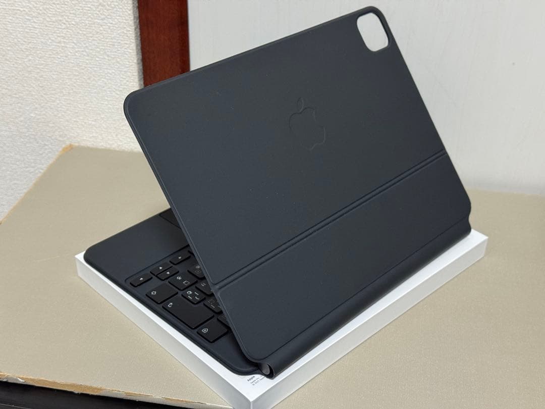 ￼ iPadPro 11インチ Magic keyboard JIS