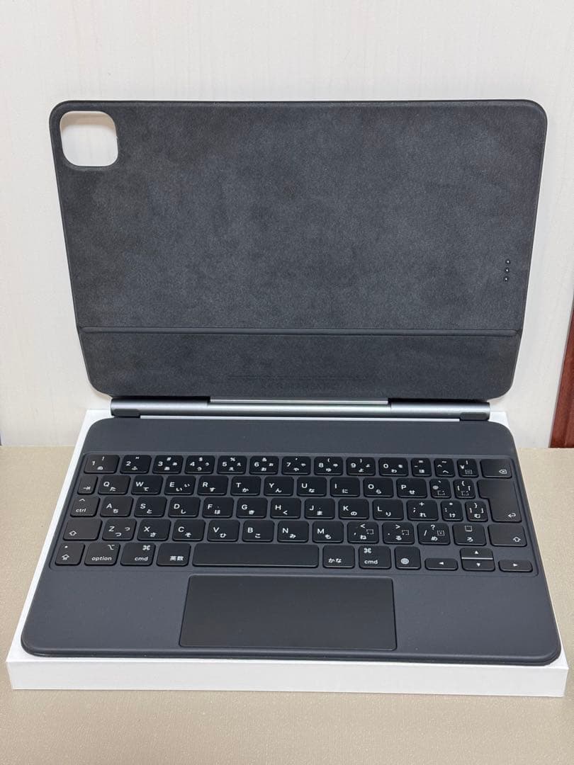 ￼ iPadPro 11インチ Magic keyboard JIS