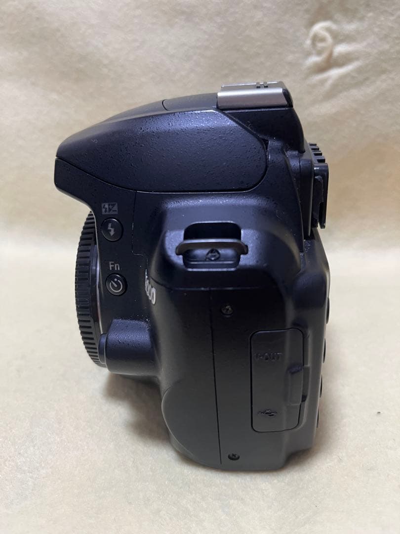 美品 Nikon D3000 デジタル一眼レフカメラ