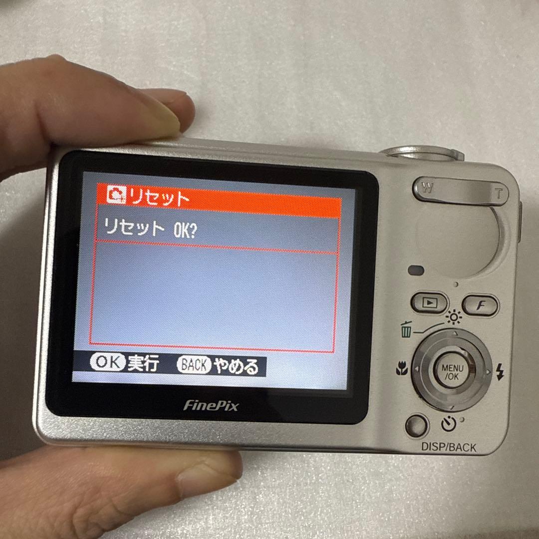 ❗️激安価格❗️デジカメ　本体　FUJIFILM Finepix F460