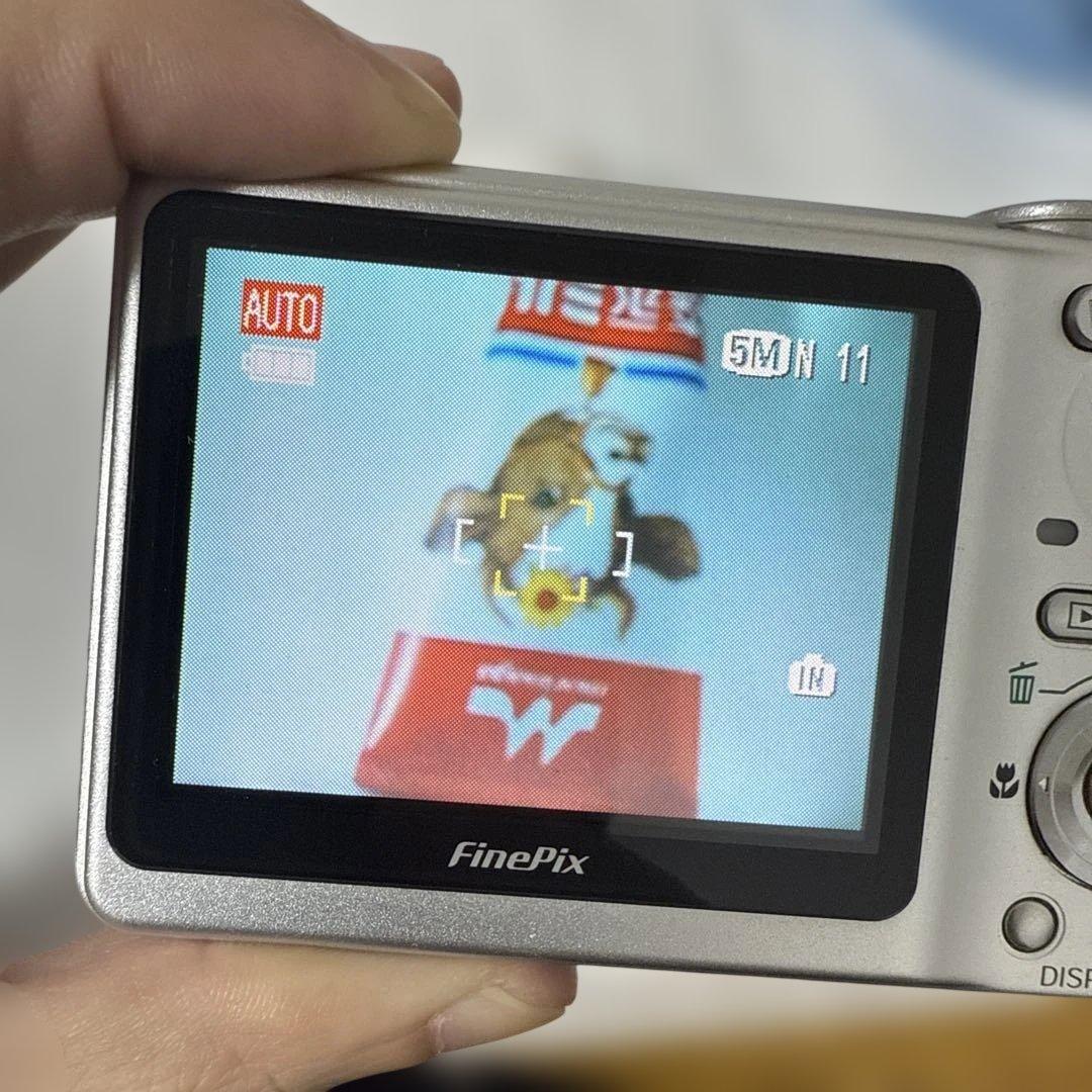 ❗️激安価格❗️デジカメ　本体　FUJIFILM Finepix F460