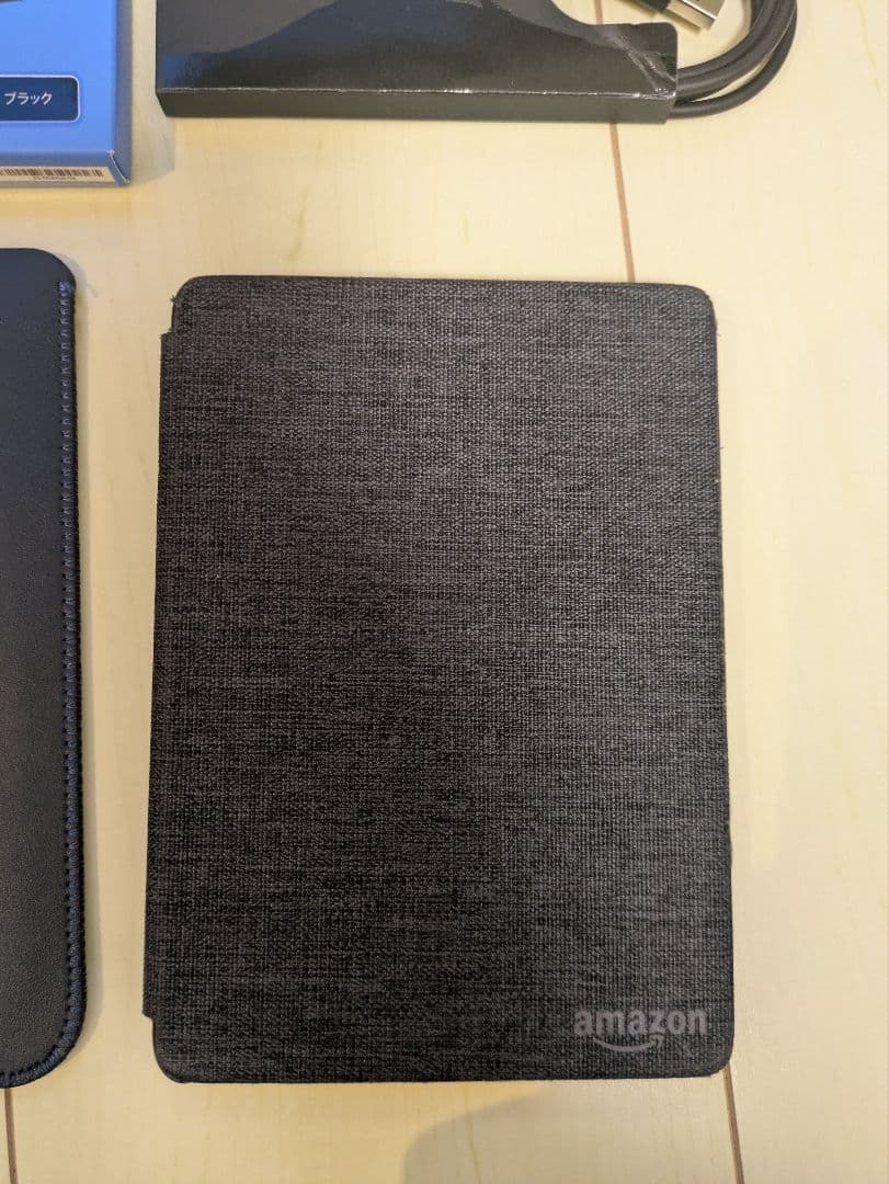 Kindle PaperWhite 第10世代 32GB 広告なし 純正カバー付