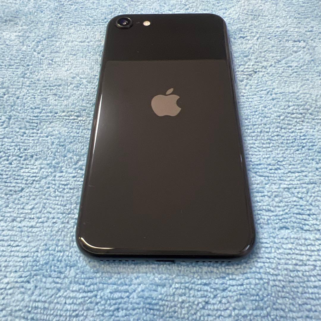 Apple iPhone SE2 第2世代　64GB