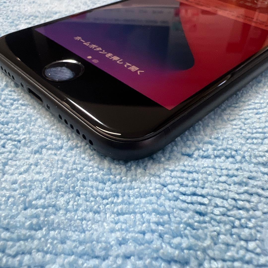 Apple iPhone SE2 第2世代　64GB