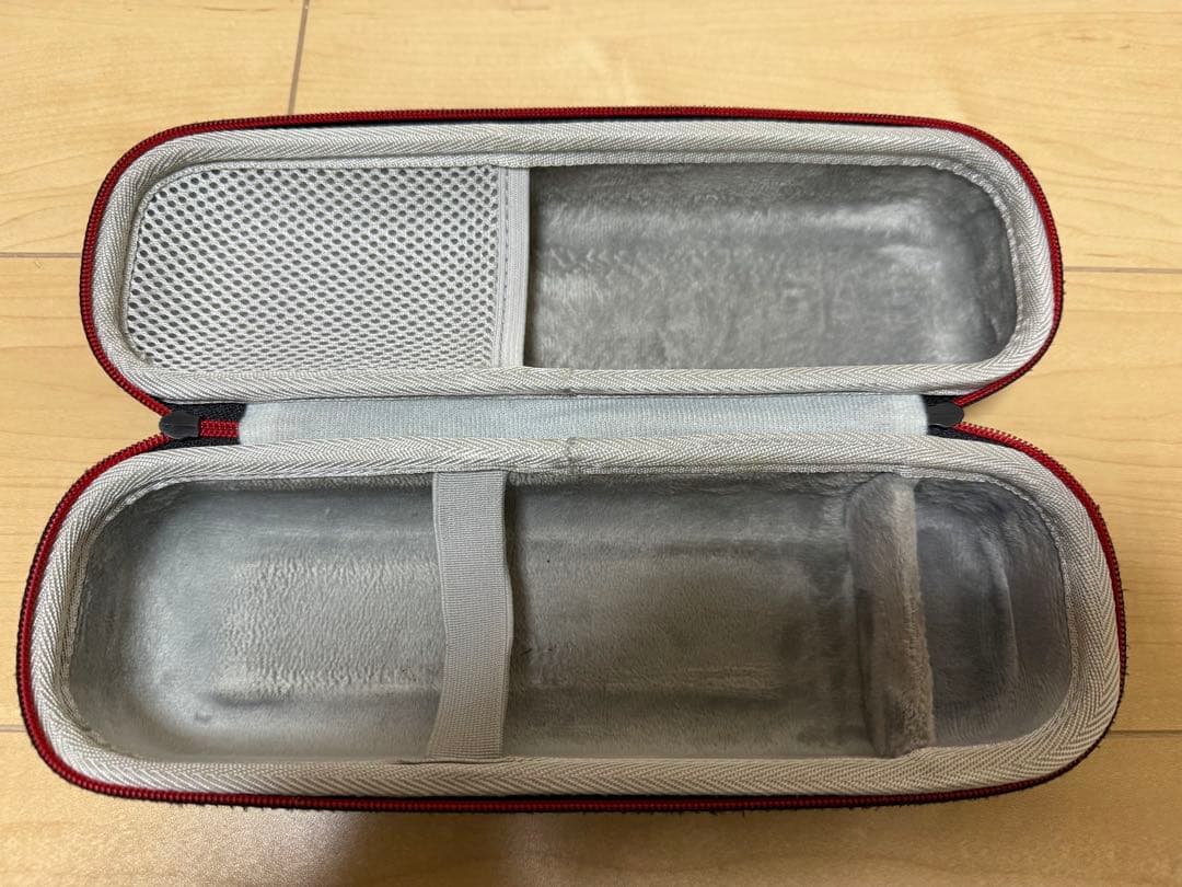 Beats Pill+ ポータブルワイヤレススピーカー ブラック ケース付き