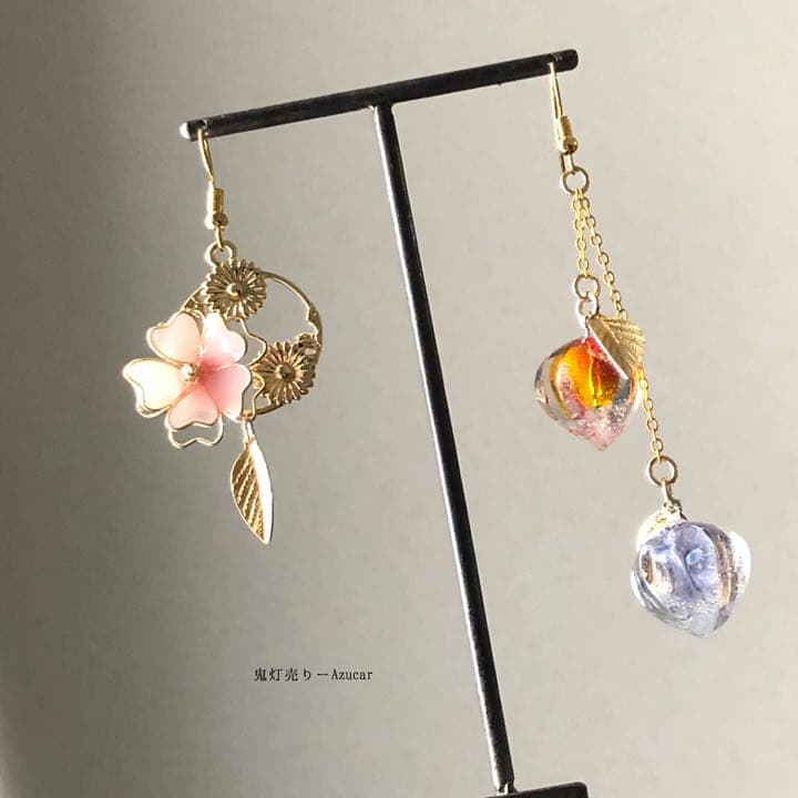 桜と鬼灯　レジン鬼灯　色変化の鬼灯とディップアート調桜　和装　ピアス　イヤリング
