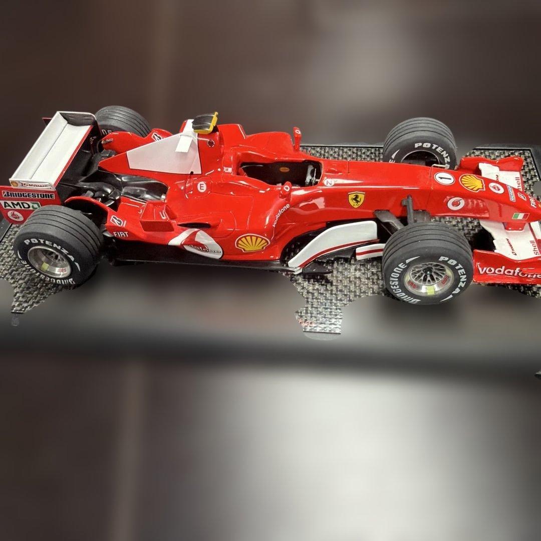 Ferrari F2005 1/18 ミニカー