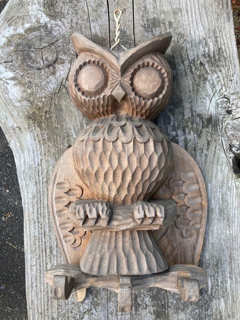 アイヌ　梟　フクロウ　木製　木工　彫刻　ハンガー　北海道　民芸品　高さ38cm