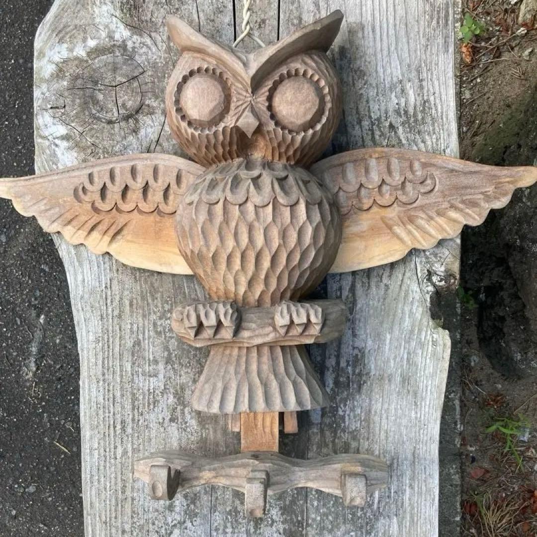 アイヌ　梟　フクロウ　木製　木工　彫刻　ハンガー　北海道　民芸品　高さ38cm
