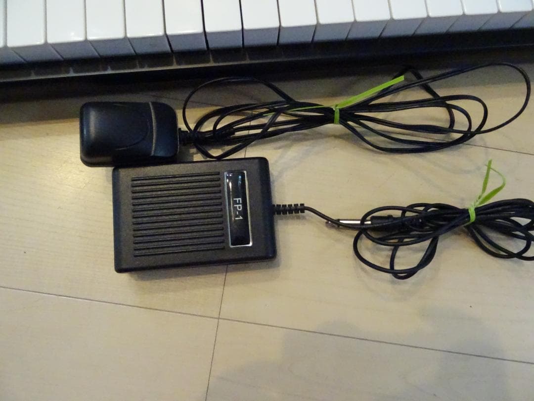 アルテシア　 performer 　 電子ピアノ 88鍵盤 　ペダル付き