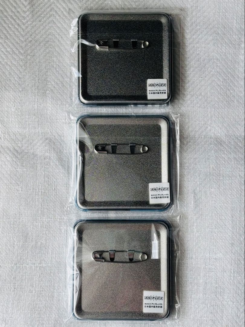 鬼滅の刃 モクテルバー 冨岡義勇 ロト グリッター 缶バッジ 3個セット