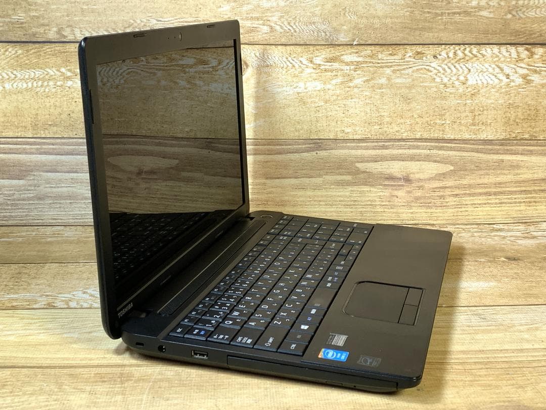 東芝 Windows11 SSD240G i5 16GBメモリ dynabook