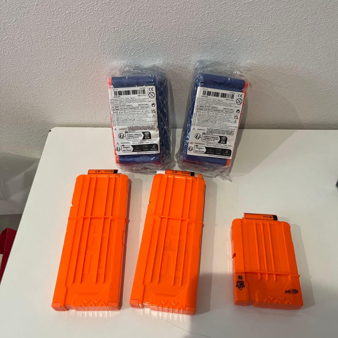 ホ*ン様 NERF トイガンセット（弾薬付き）