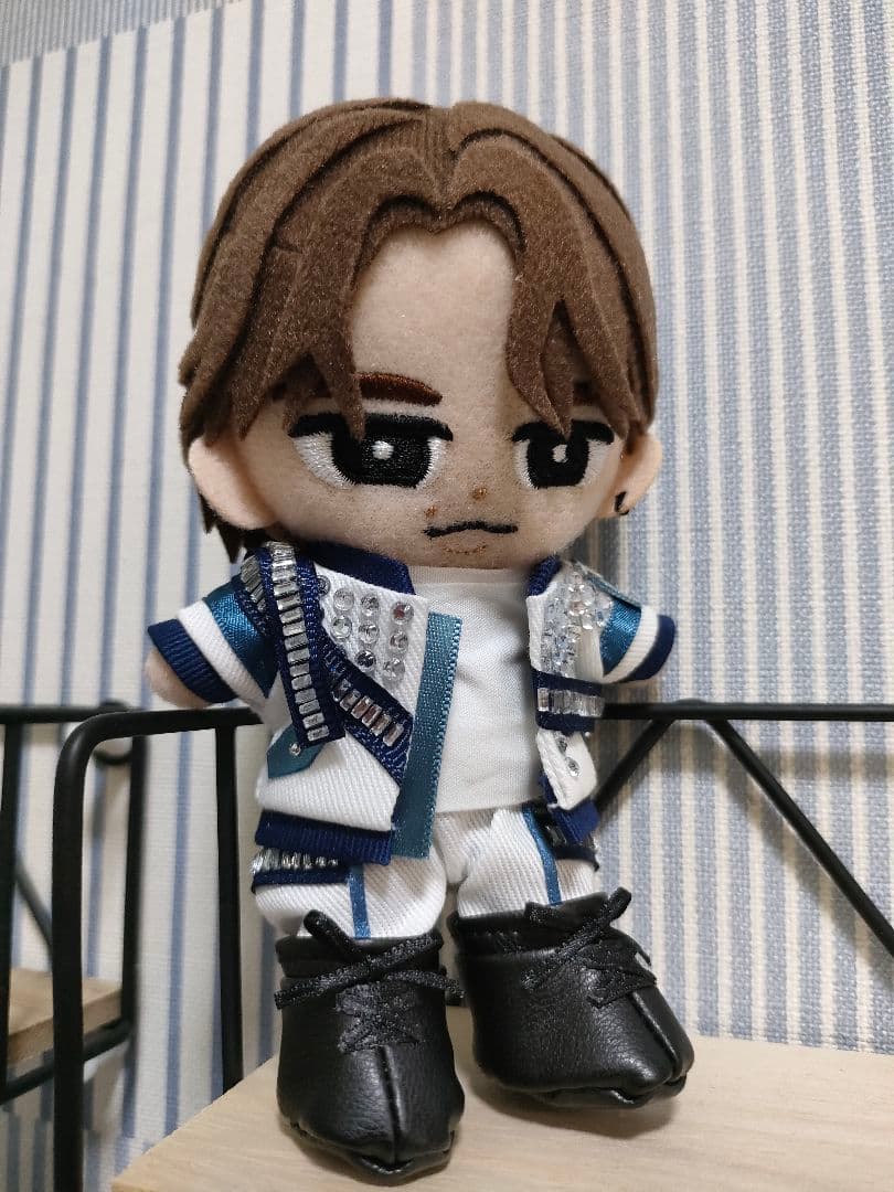 ☆moe☆　ゆりぐみさん白紺お衣装ミニサイズ