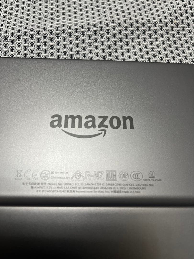 Kindle Oasis 32GB 広告なし。