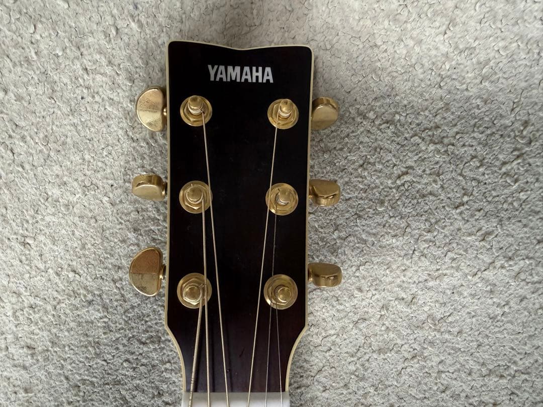 YAMAHA　LL16 アコースティックギター　ケース付 1月弦交換ネック調整済
