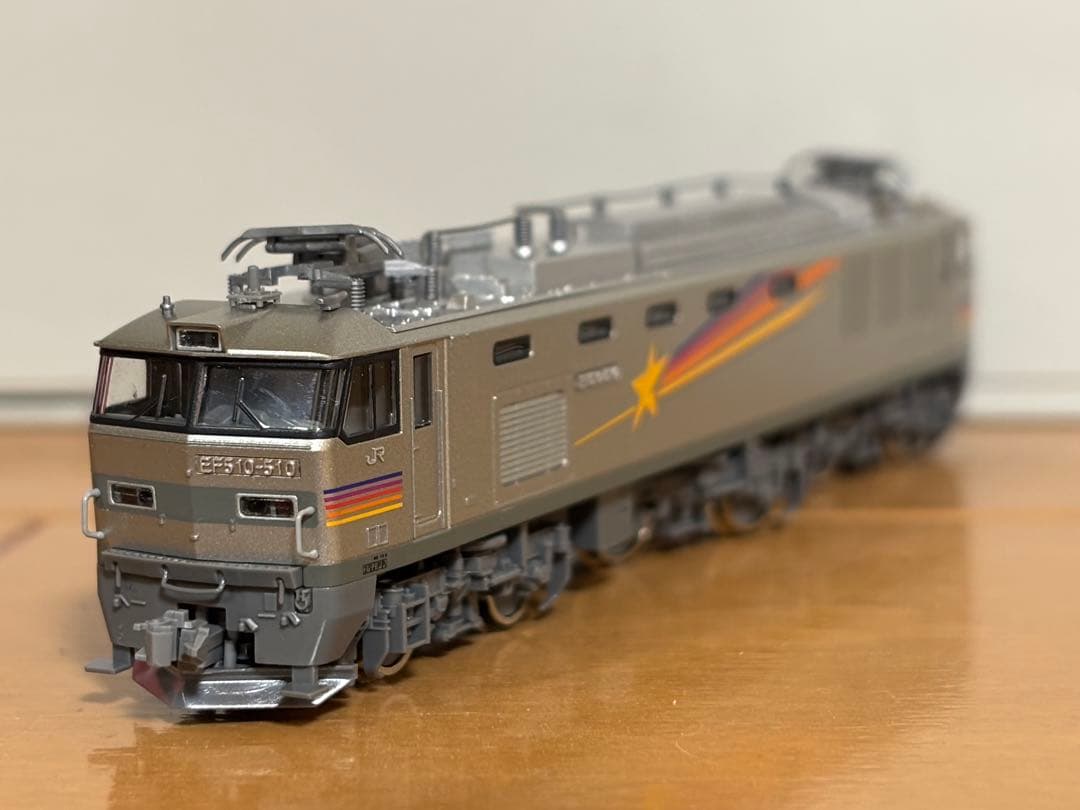 TOMIX 9109 EF510 500形電気機関車(カシオペア色)