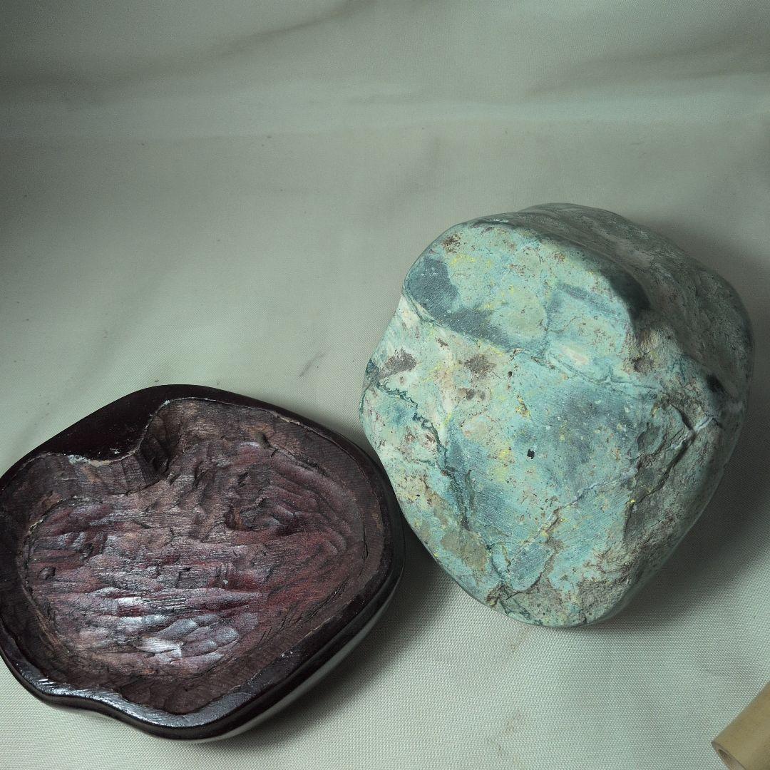 産地不明　鑑賞石　美石　約3キロ