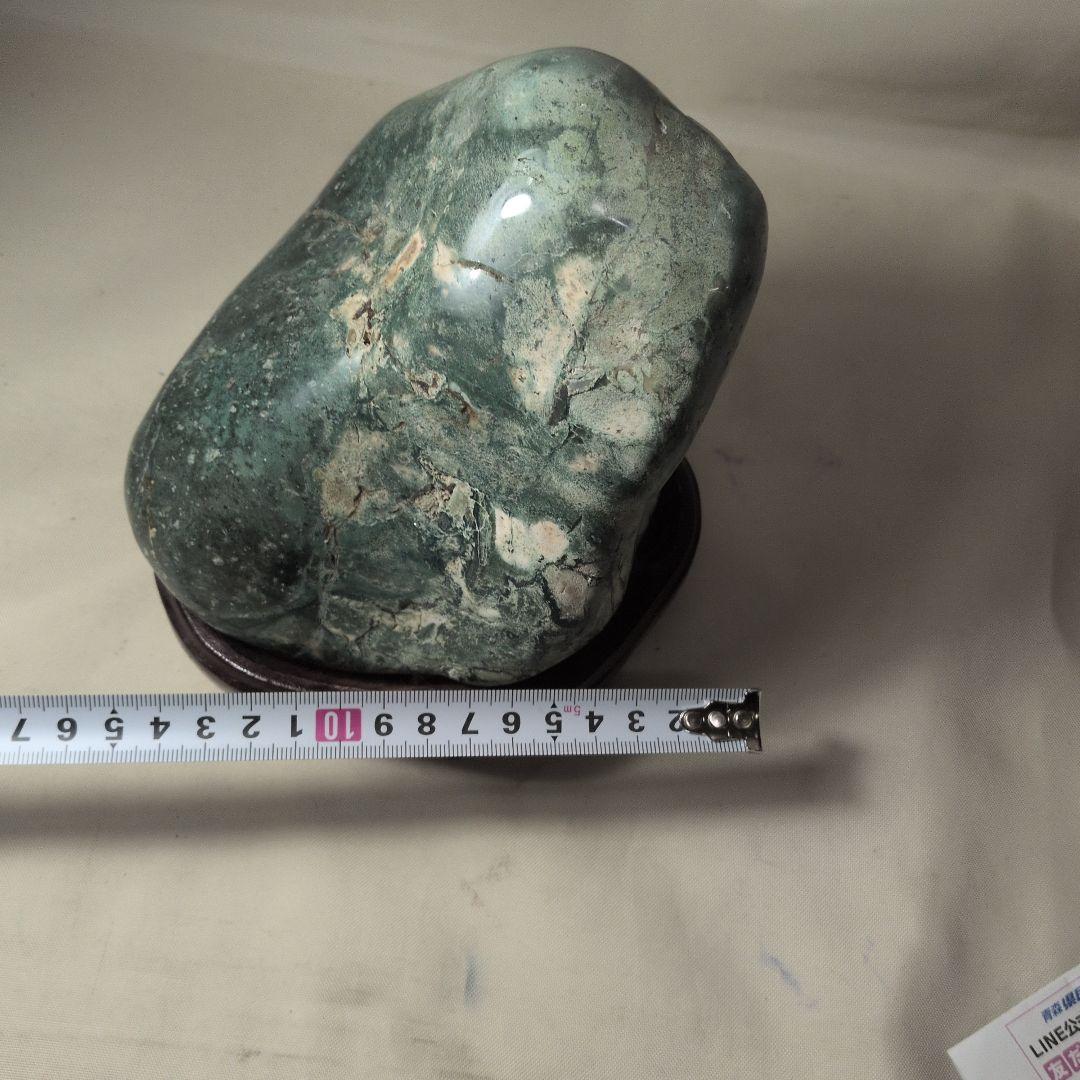 産地不明　鑑賞石　美石　約3キロ