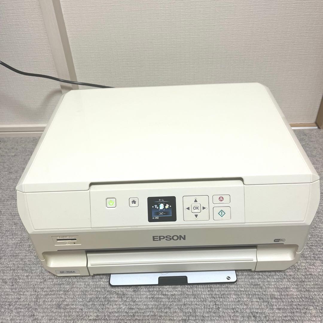 EPSON カラリオプリンター　EP-706A プリンター 本体