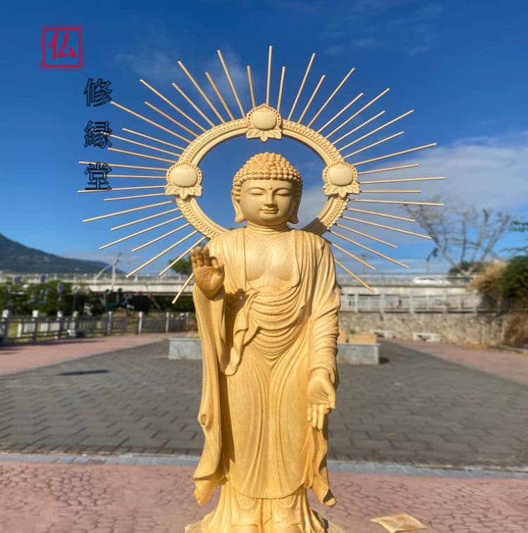 【修縁堂】珍品　精密彫刻　最高級 釈迦牟尼 仏教工芸品　木彫仏像